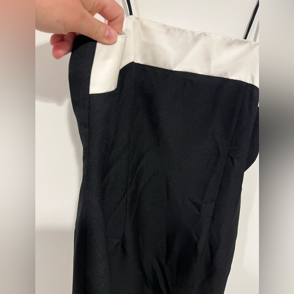 Sleek Vintage 80s 90s Black and White cocktail Dress size 6 - Picture 2 of 5